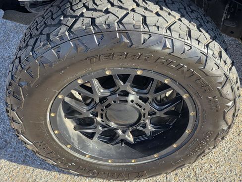 Used 2015 Toyota Tacoma PreRunner w/ TRD Off-Road Package image 46