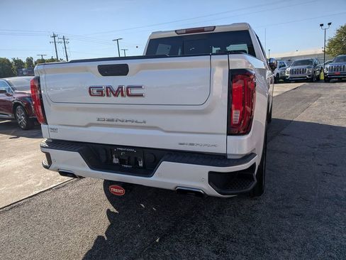 Certified 2022 GMC Sierra 1500 Denali w/ Denali Premium Package AWD/4WD image 4