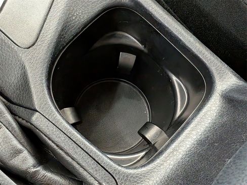 Used 2016 Toyota RAV4 XLE image 28