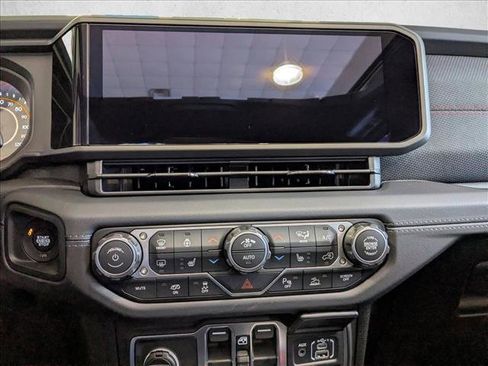 New 2026 Jeep Wrangler Unlimited Rubicon 392 image 13