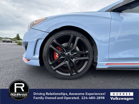 Used 2020 Hyundai Veloster N w/ Performance Package FWD image 11