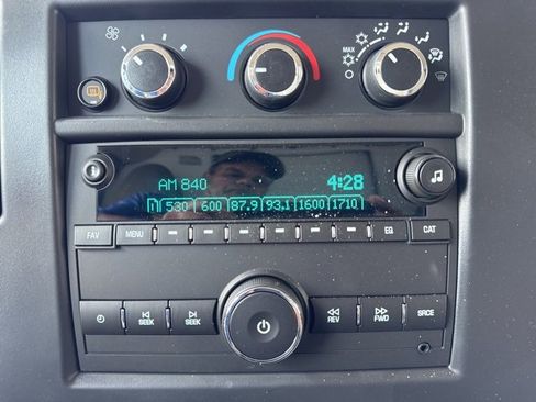 New 2025 Chevrolet Express 3500 w/ Power Convenience Package image 14