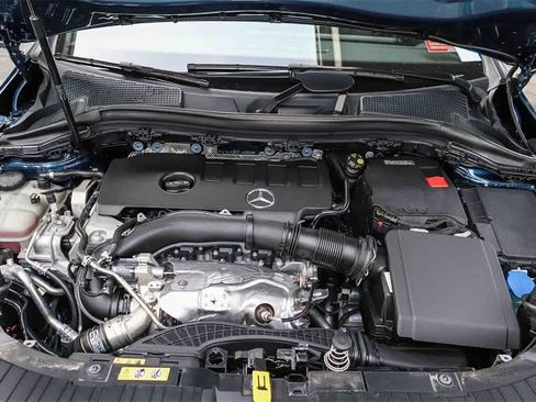 Used 2023 Mercedes-Benz GLA 250 w/ Premium Package image 30