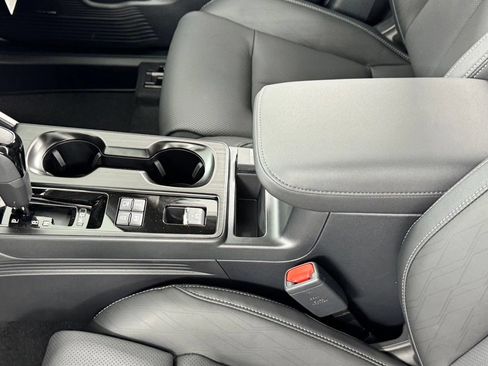 New 2026 Subaru Outback Touring XT AWD/4WD image 33