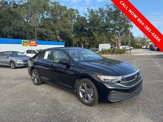 Used 2024 Volkswagen Jetta SE video 1