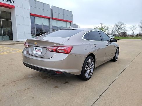 Used 2024 Chevrolet Malibu LT FWD image 5