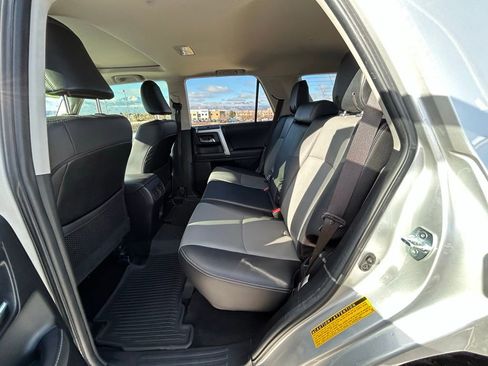 Used 2021 Toyota 4Runner SR5 Premium image 26