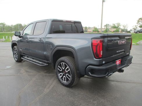 Used 2020 GMC Sierra 1500 AT4 w/ AT4 Premium Package image 11
