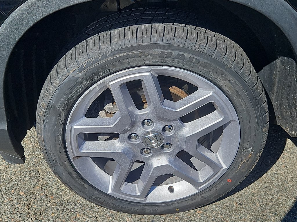 Used 2025 Honda Passport EX-L image 7