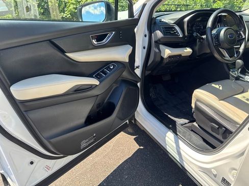 Used 2023 Subaru Ascent Limited AWD/4WD image 29