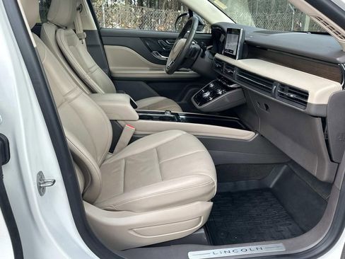 Used 2022 Lincoln Corsair Reserve w/ Equipment Group 201A image 13