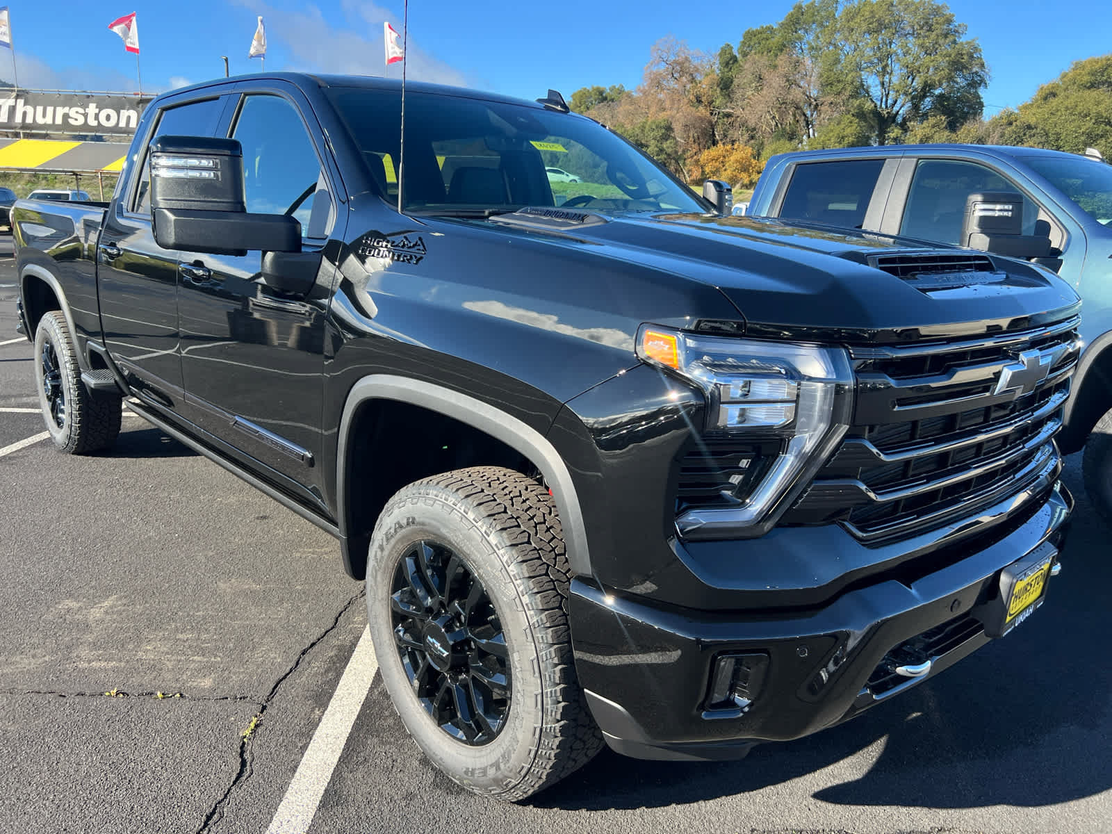 New 2026 Chevrolet Silverado 2500 High Country w/ Midnight Edition AWD/4WD image 3