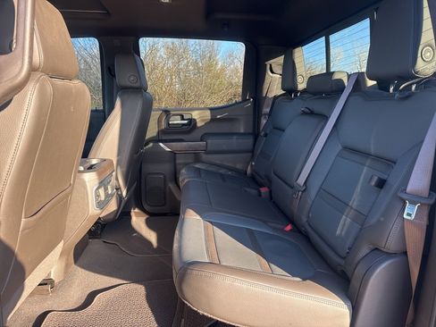 Used 2021 GMC Sierra 1500 Denali w/ Denali Ultimate Package image 38