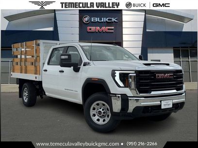 New 2025 GMC Sierra 3500 Pro w/ 1SA Pro Safety Plus Package