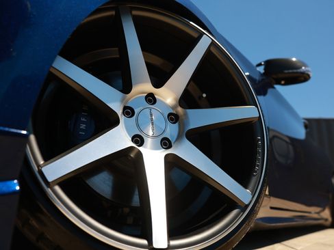 Used 2017 INFINITI Q60 3.0t w/ Premium Plus Package 3.0T image 57