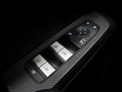 Used 2022 Mitsubishi Outlander SE image 28