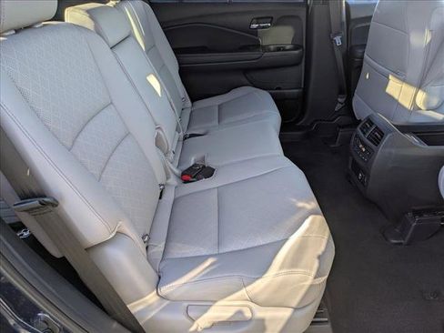 Certified 2020 Honda Passport Touring image 22