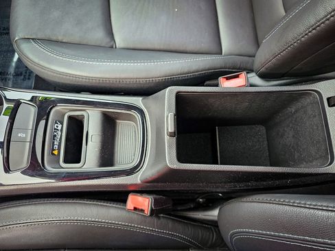 Used 2016 Chevrolet Cruze Premier image 29