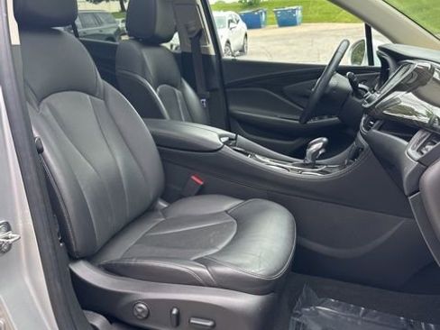 Used 2019 Buick Envision Essence AWD/4WD image 39