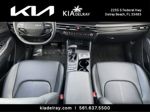 Used 2026 Kia Sportage SX image 12