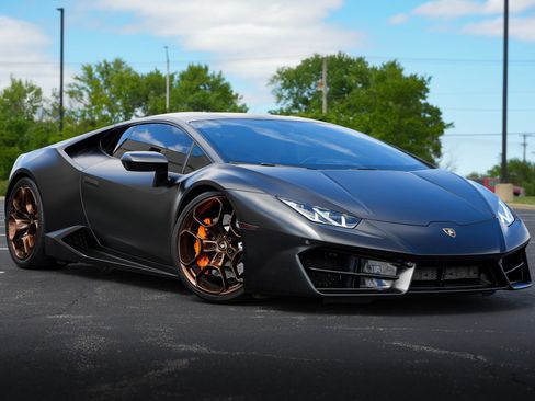 Used 2019 Lamborghini Huracan LP 580-2 RWD image 10