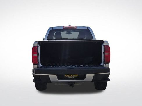 Used 2018 Chevrolet Colorado LT AWD/4WD image 48