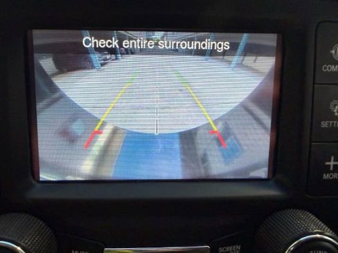 Used 2019 Jeep Wrangler Sport image 23