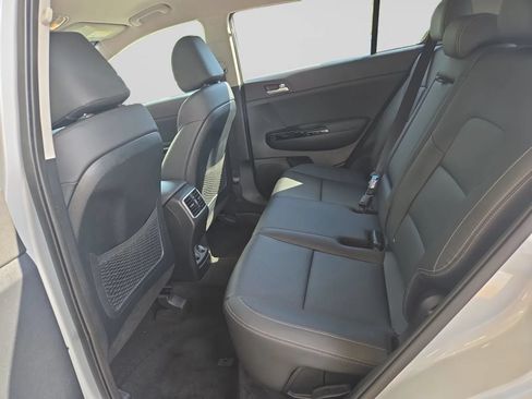 Used 2020 Kia Sportage EX AWD/4WD image 24