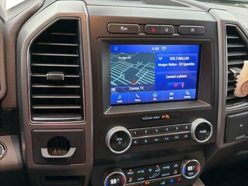 Certified 2021 Ford Expedition XLT image 6