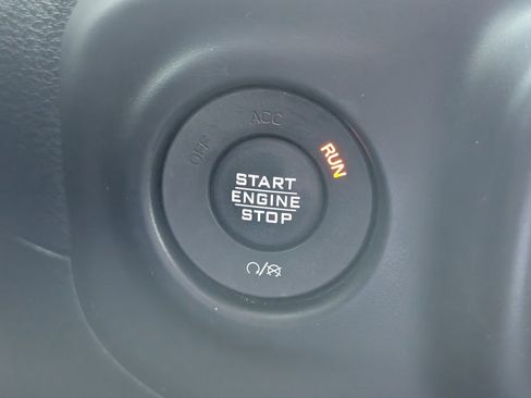 Used 2020 Jeep Wrangler Unlimited Sport AWD/4WD image 30