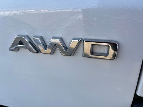 Used 2024 Ford Maverick Lariat w/ 4K Tow Package image 28