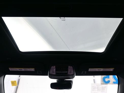 Used 2025 Dodge Durango GT image 17