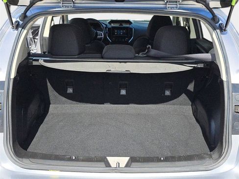 Used 2020 Subaru Crosstrek 2.0i Premium image 14