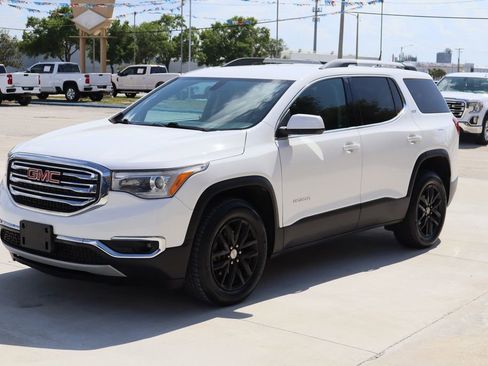 Used 2018 GMC Acadia SLT AWD/4WD image 5