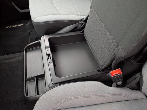 Used 2024 RAM 2500 Big Horn w/ Bed Utility Group image 10