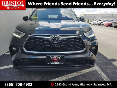 Used 2022 Toyota Highlander Limited AWD/4WD image 39