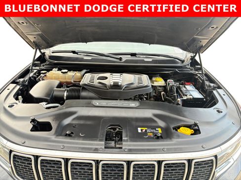 Used 2024 Jeep Wagoneer Series II w/ Flexible Seating Group RWD image 23