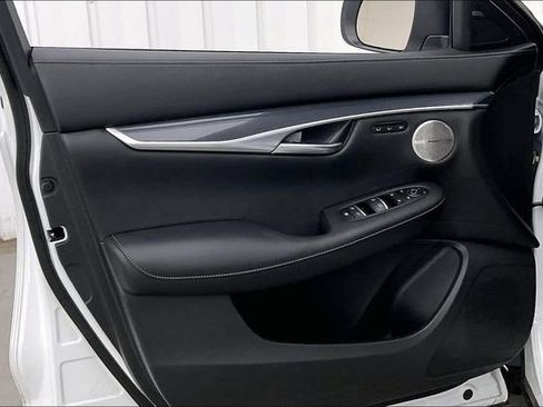 Certified 2023 INFINITI QX50 Sport image 22