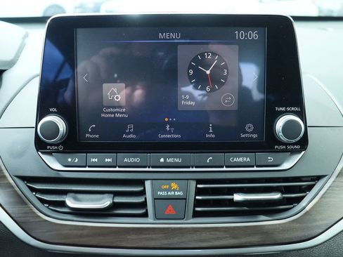 Used 2024 Nissan Altima 2.5 SV image 48