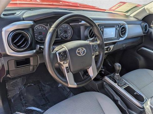 Used 2016 Toyota Tacoma SR5 image 10