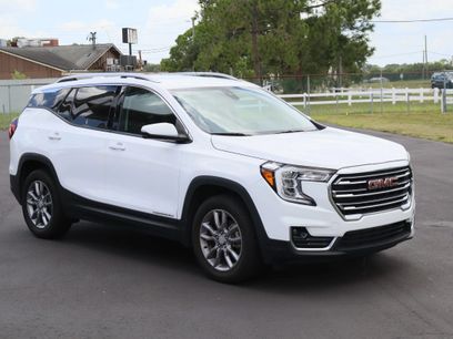 Used 2024 GMC Terrain SLT