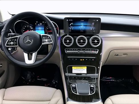 Certified 2020 Mercedes-Benz GLC 300 image 17
