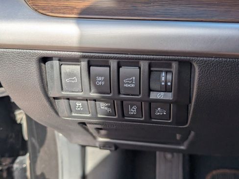 Used 2017 Subaru Outback 2.5i Touring w/ Popular Package #5A image 32