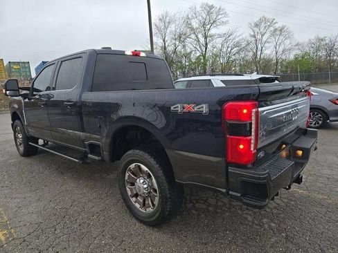 Used 2025 Ford F250 King Ranch AWD/4WD image 3