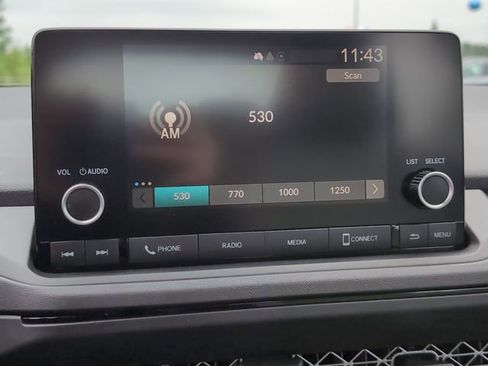 Used 2023 Honda Accord EX image 17