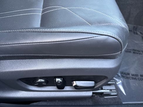 Used 2020 Lexus ES 350 w/ Luxury Package image 22