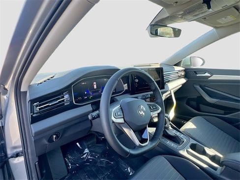 New 2025 Volkswagen Jetta S image 9