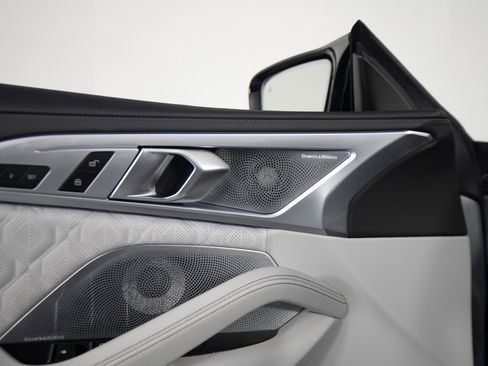 Used 2022 BMW M8 Competition image 12