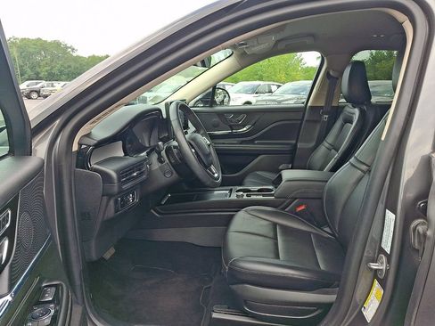 Certified 2023 Lincoln Corsair AWD w/ Equipment Group 101A image 13