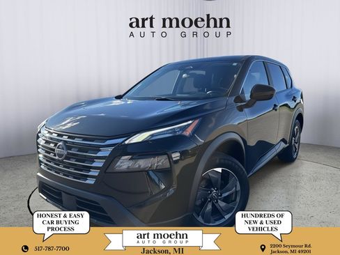 Used 2024 Nissan Rogue SV FWD image 1